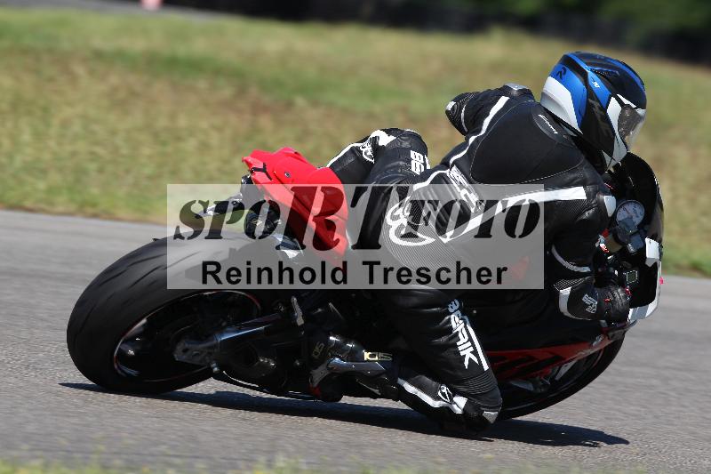 /Archiv-2022/35 05.07.2022 Speer Racing ADR/Gruppe rot/backside